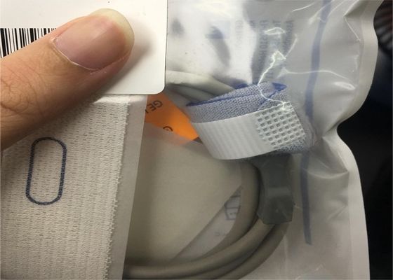 3 PC trong một hộp TruSignal SpO2 cảm biến da nhạy cảm 9 chân / tái sử dụng