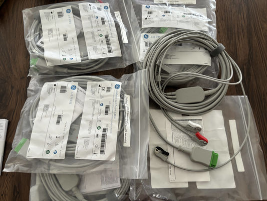 Dây dẫn và cáp chính GE REF: 5831398 Cáp ECG 3 dây không thể tháo rời kẹp AHA 4,7M 15FT